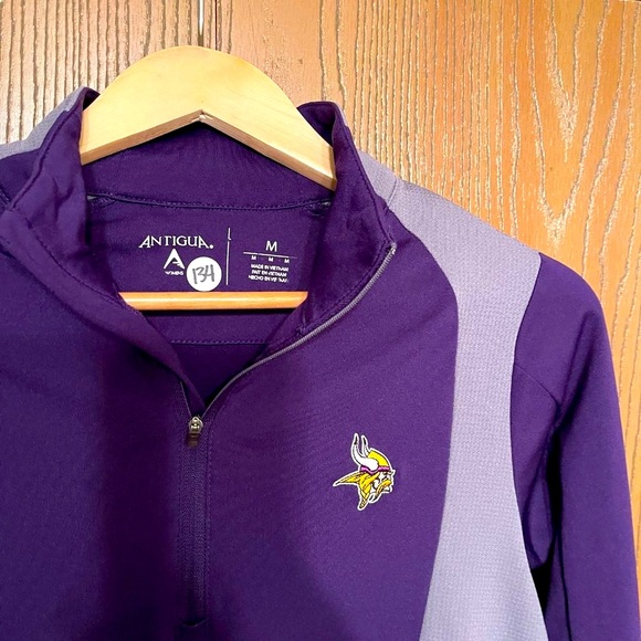 SALE: Women's Vikings Quarterzip Medium - Picture 2 of 2